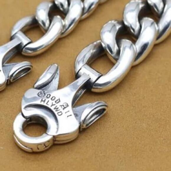 Stainless Steel Cuban Chain Link Bracelet - Picture 7 of 7